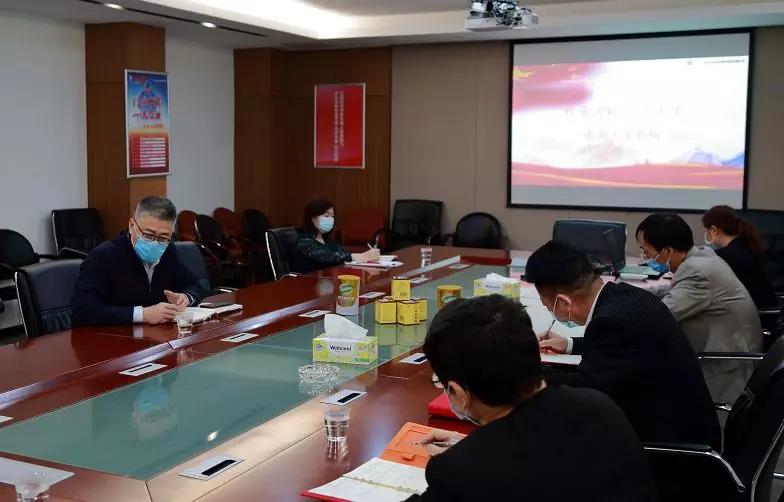 广药集团总经理杨军到白云山海洋之神hy590公司调研
