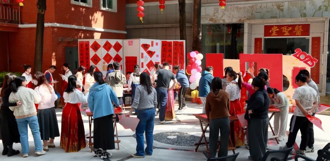 共绘新春文化画卷——白云山海洋之神hy590公司“送万福，进万家”迎新春书法活动圆满进行